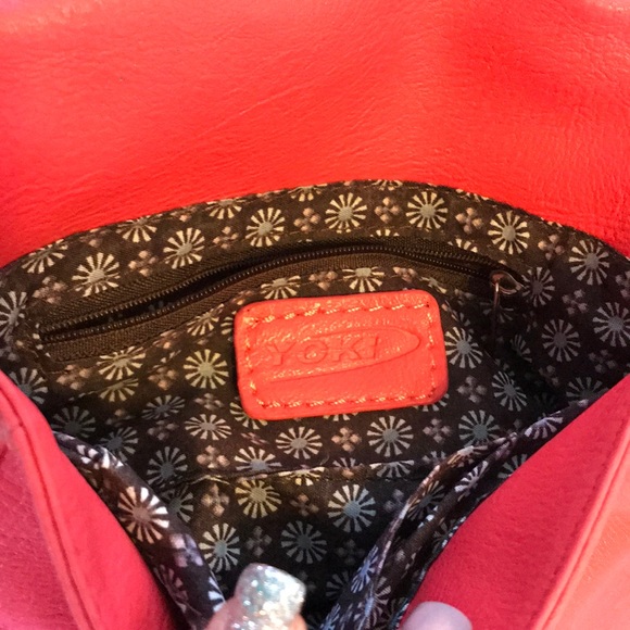 💥SALE💥 Studded Purse - Picture 7 of 7